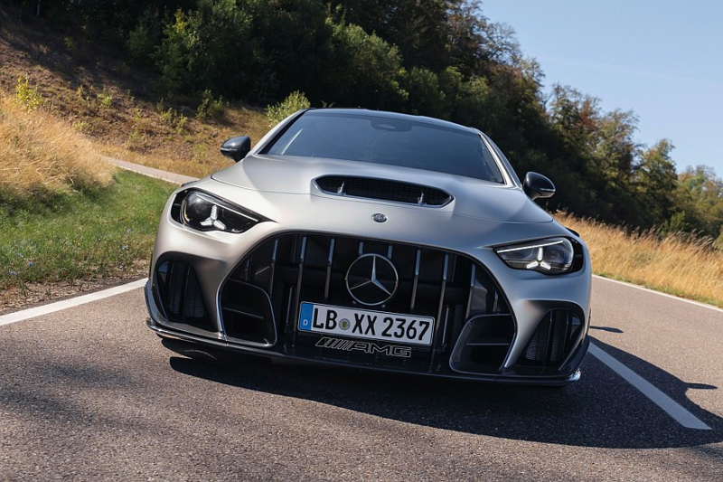 Mercedes-AMG CLE 646 Spezialanfertigung: облегчённый кузов, мощный V8 и задний привод