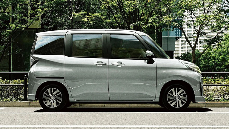 Subaru освежила сразу три компактных модели – Justy, Chiffon и Pleo Plus