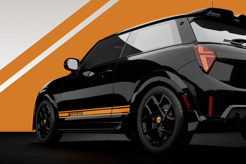 У трёхдверного хэтчбека Mini Cooper появилась спецверсия 1998 GT