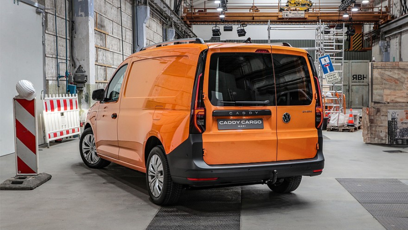 Volkswagen запустил серийное производство обновлённых Caddy, Multivan и California